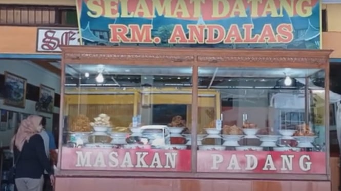 Rasa Padang yang Menggugah di Jantung Cilacap